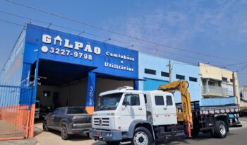 VW 13.180 Worker 4X2 – (2011) – Munck/Carroceria completo
