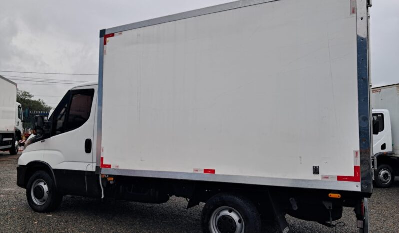 Iveco Daily 35.150 Baú Refrigerado – (2021) completo