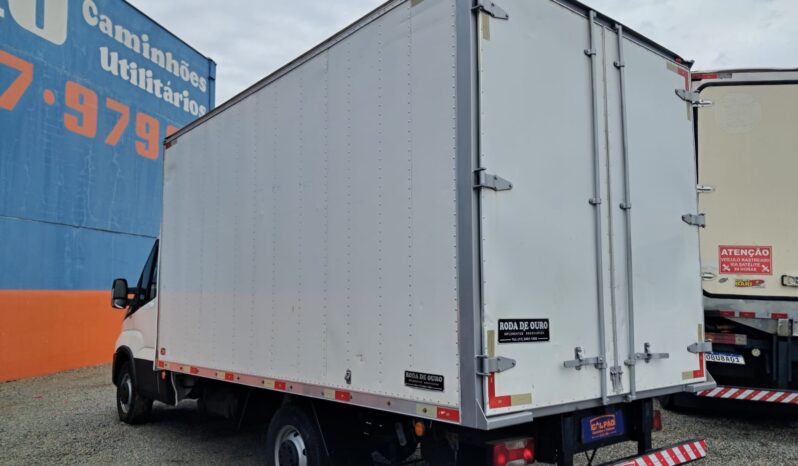 Iveco Daily 35.150 Baú Carga Seca 4X2 – (2020) completo