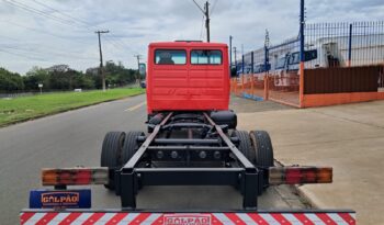 MB 710 Plus 4X2 Carroceria – (2011) completo