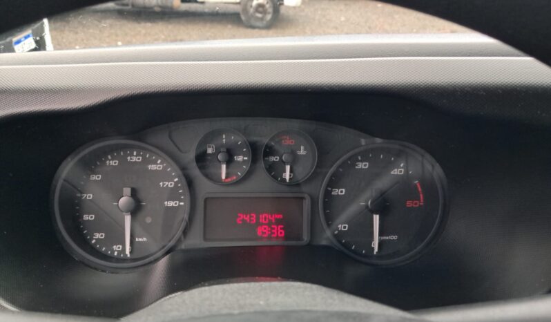 Iveco Daily 35.150 Baú Refrigerado – (2021) completo