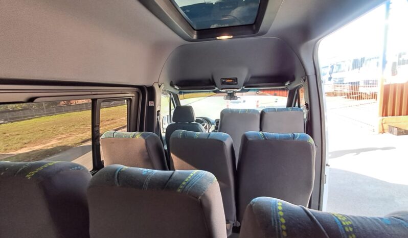 MB Sprinter 417 Furgão Passageiro/16L – (2025) completo